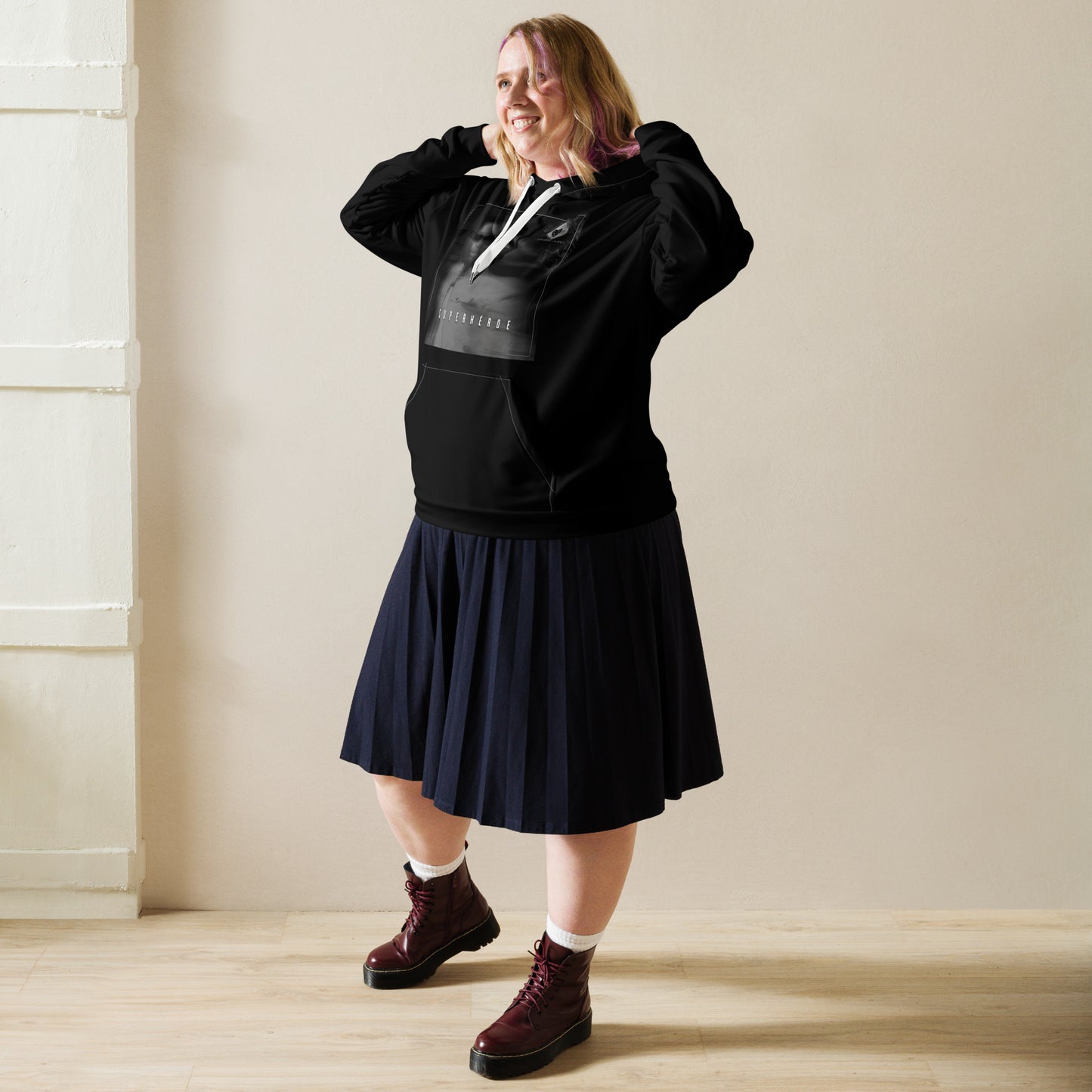 Superheroe Unisex Black Hoodie